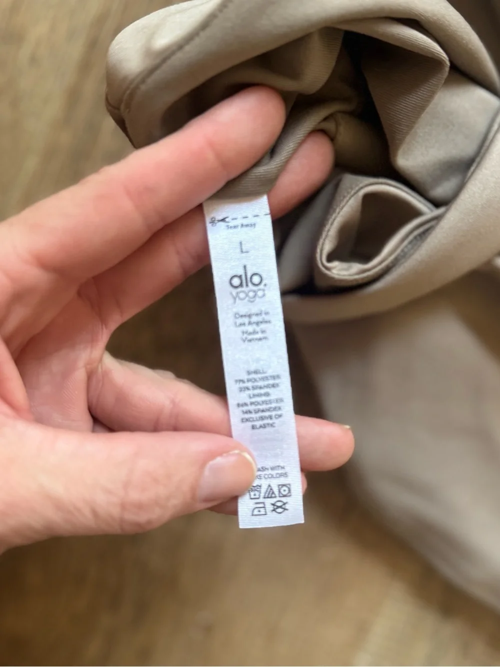 NBW ALO Yoga High Neck Cropped Tank Top in Taupe